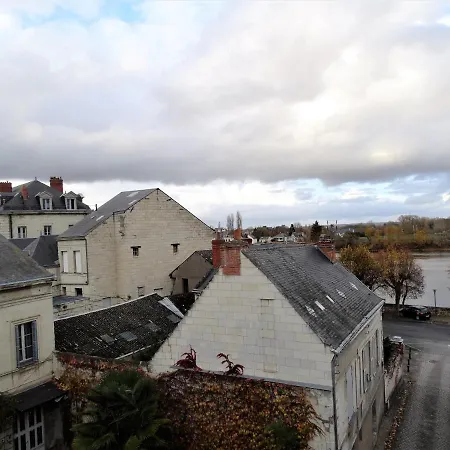 Vue Splendide Sur Chateau Saumur Exterior photo
